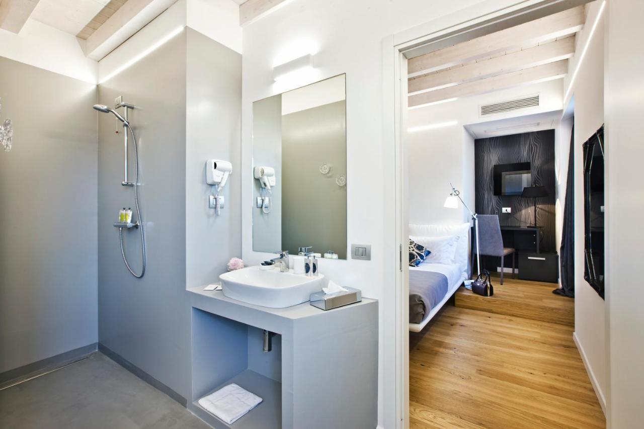 Bed and Breakfast Manzoni 124 Bed&Relax Esine Exterior foto
